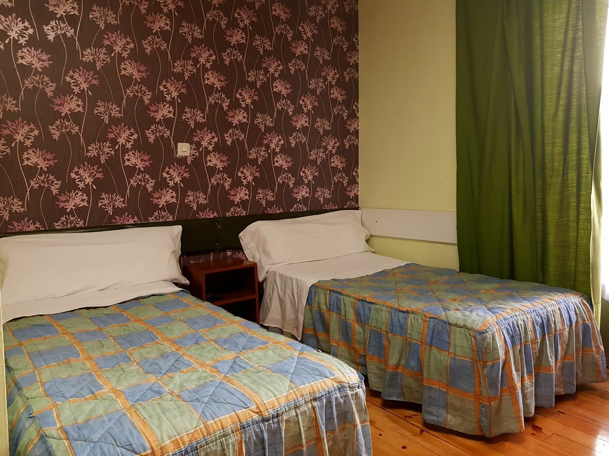 Hostal Padre Isla 1 Leon Ngoại thất bức ảnh